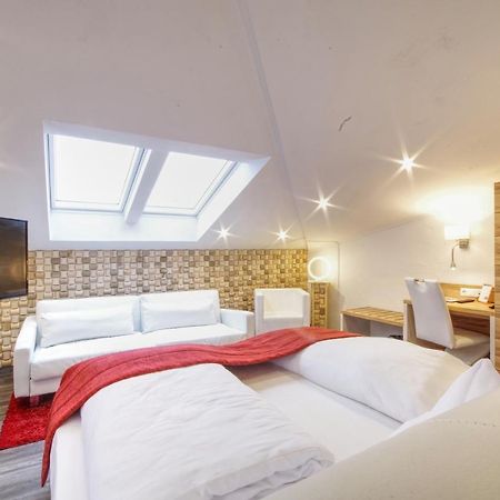 Hotel Jakob Groß-Umstadt Buitenkant foto