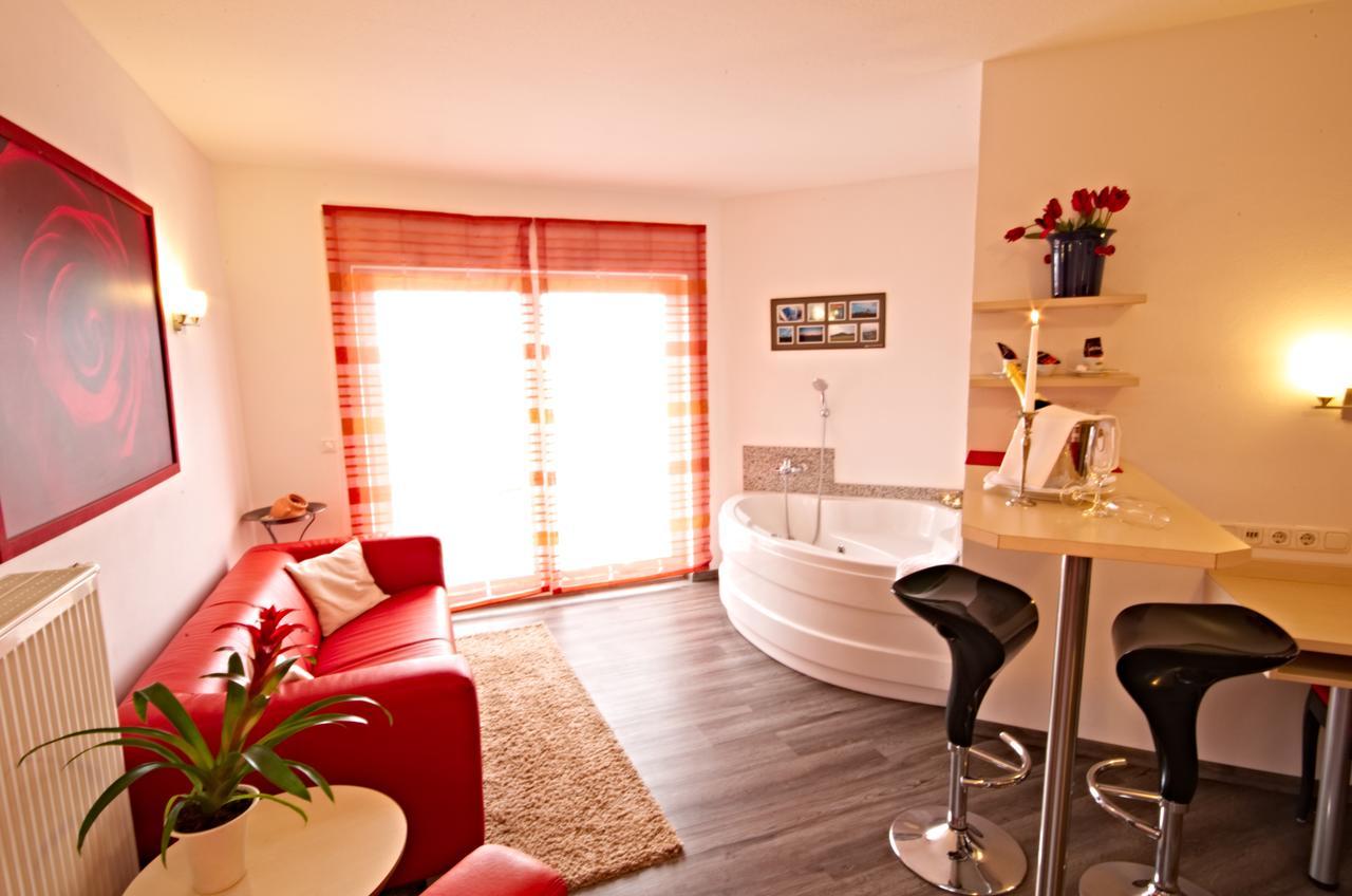 Hotel Jakob Groß-Umstadt Buitenkant foto