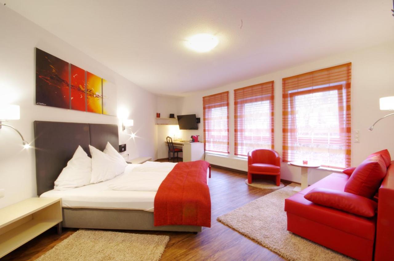 Hotel Jakob Groß-Umstadt Buitenkant foto