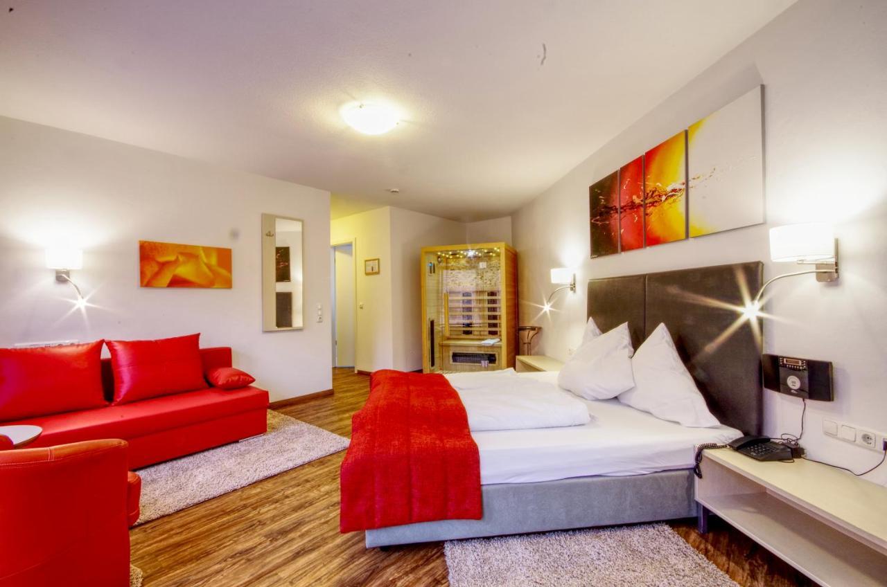 Hotel Jakob Groß-Umstadt Buitenkant foto